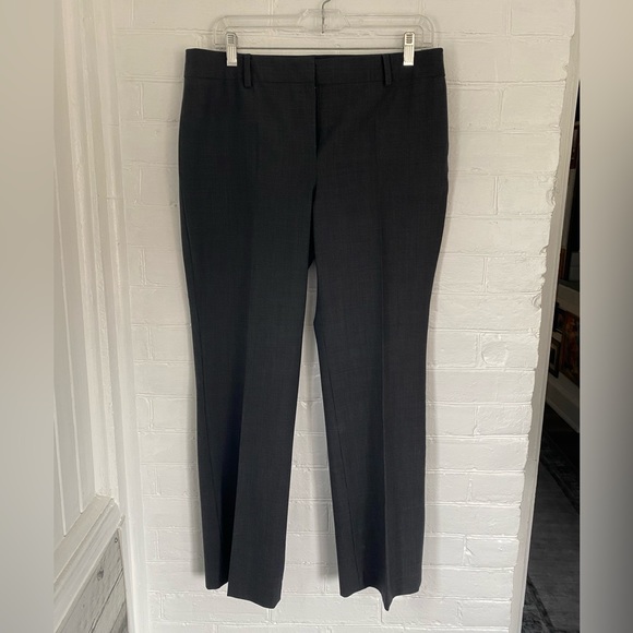 Jones New York suit - Picture 10 of 13